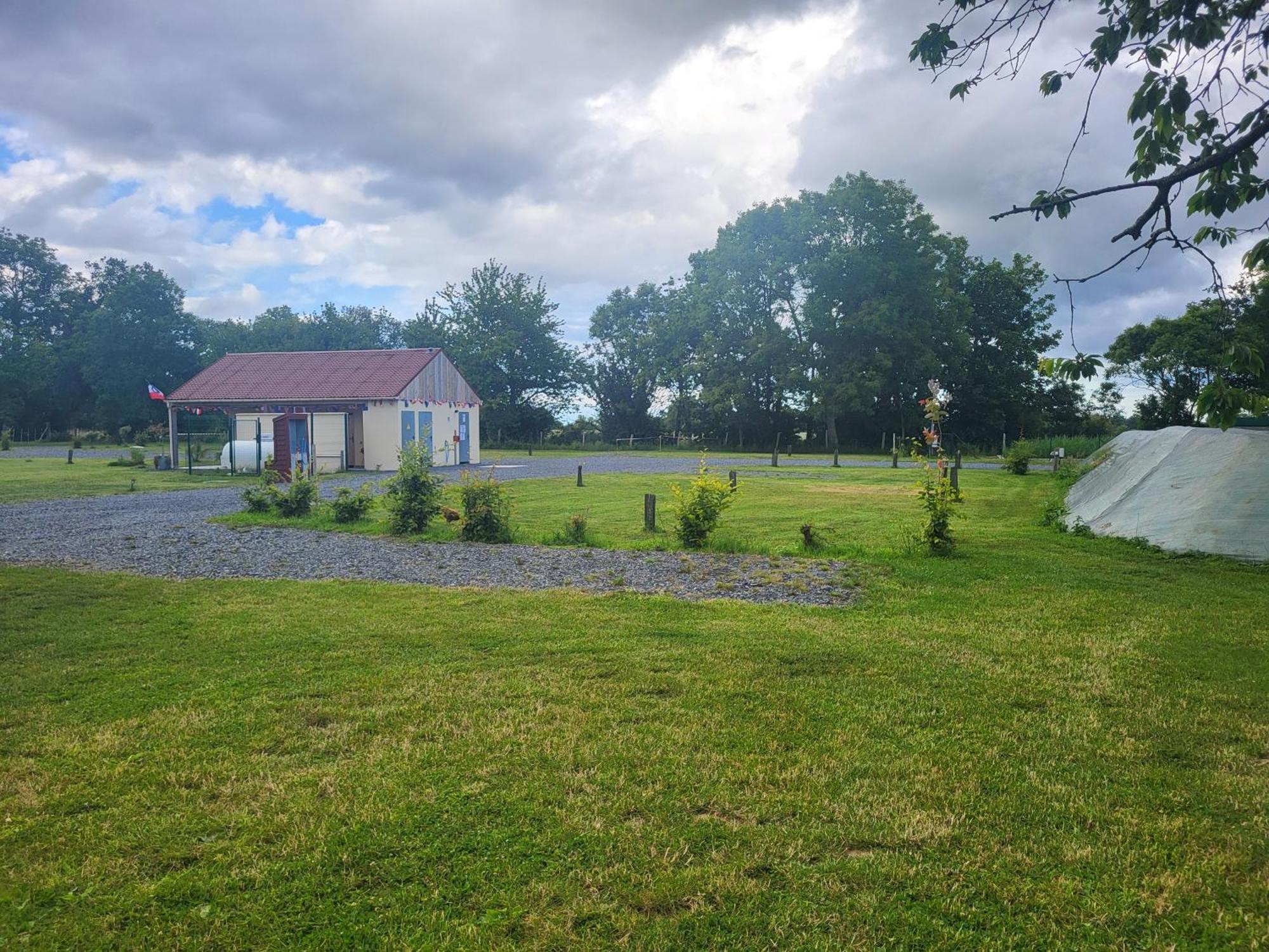 Camping Aire Natuelle D'Agy Exteriör bild